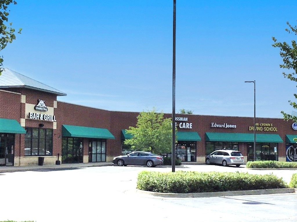 1925 Huntley Road — West Dundee, IL 60118