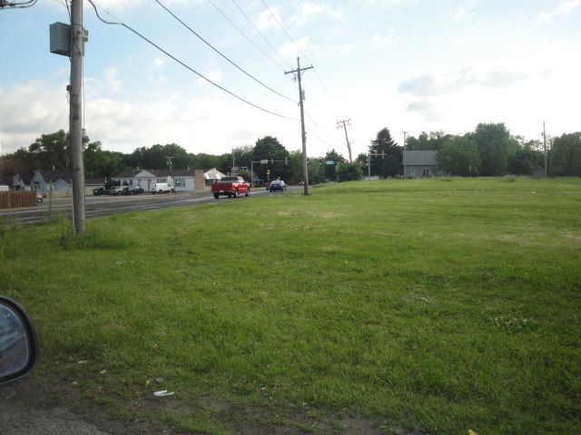 1607 Maple Road — Joliet, IL 60432