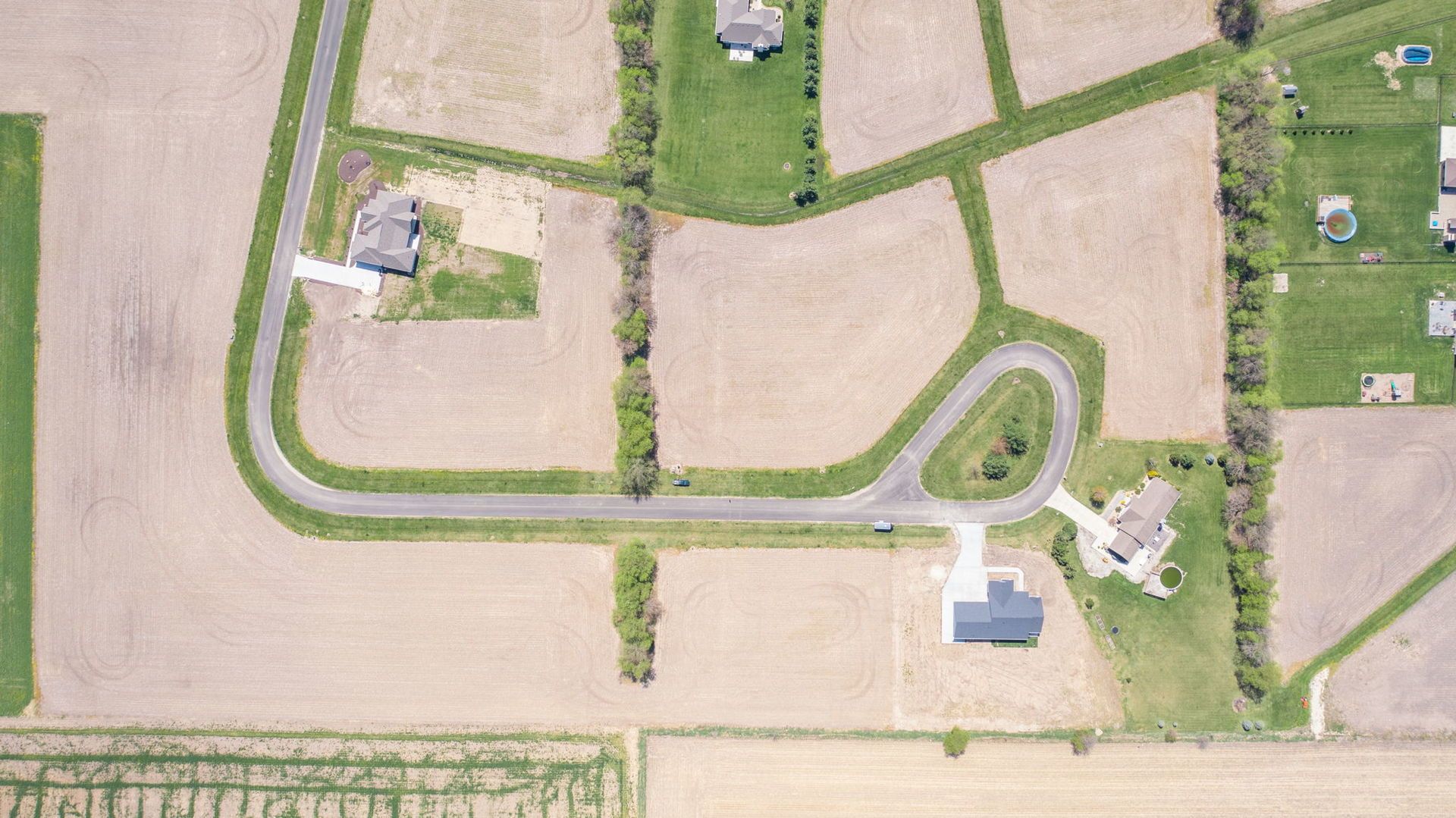 4475 E 2979th Road — Newark, IL 60541