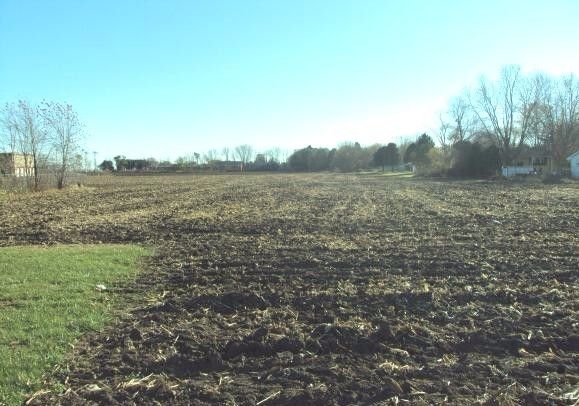 1644 E Grove Avenue — Rantoul, IL 61866