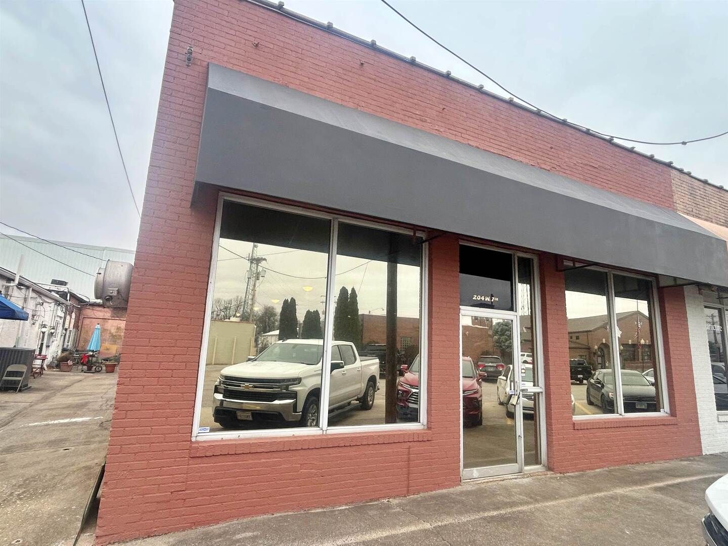 204 W 7th Street — Metropolis, IL 62960