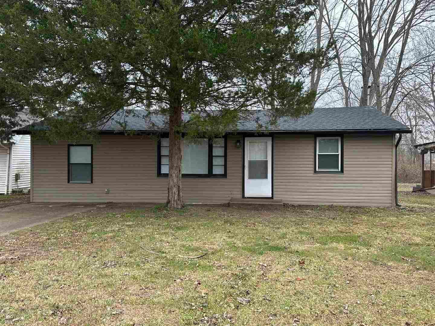 1924 N 7th Street — Murphysboro, IL 62966