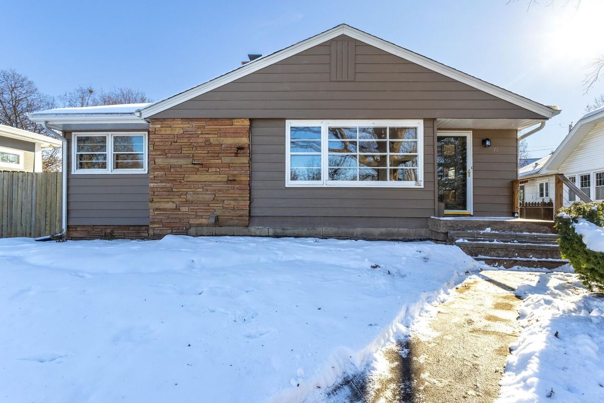 71 CRESTWOOD Terrace, Davenport, IA 52803