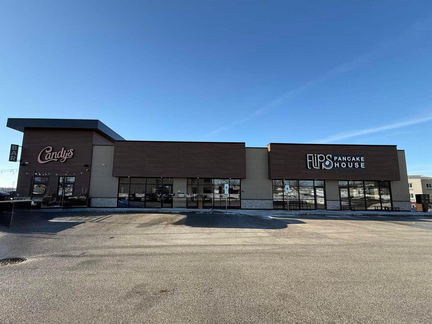 4751 Progress Drive #200 — Davenport, IA 52807