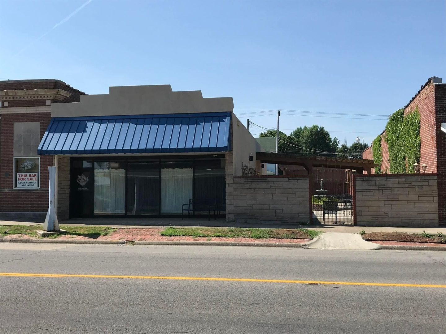 103 W Franklin Street — Sesser, IL 62884