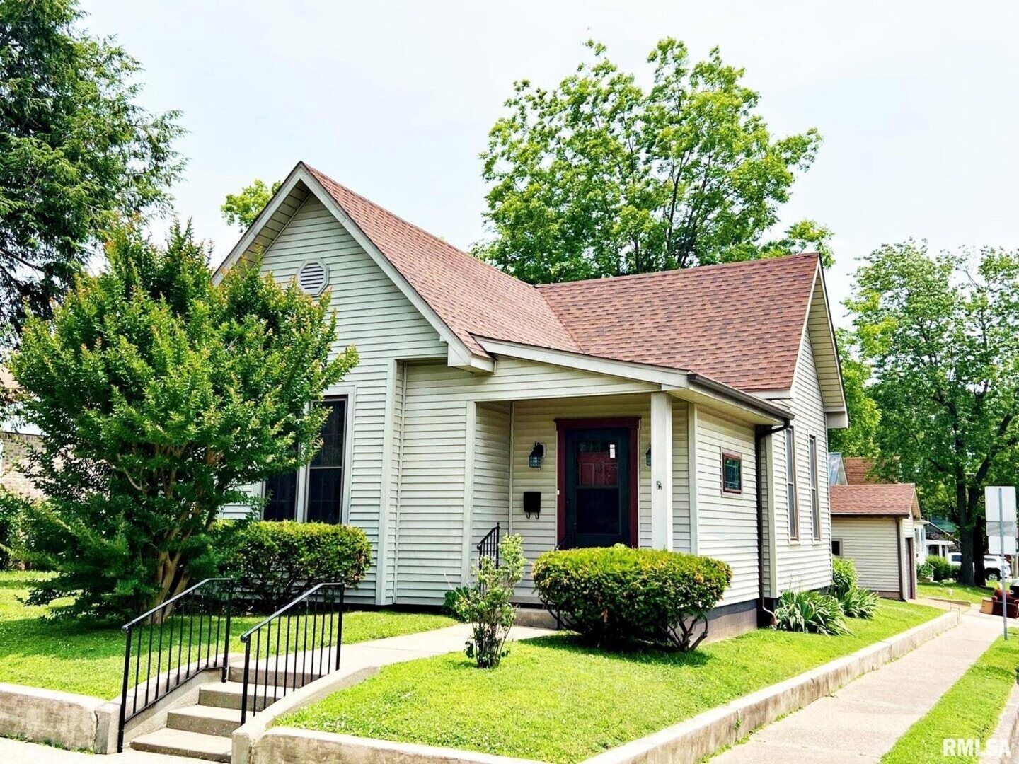 500 Metropolis Street — Metropolis, IL 62960