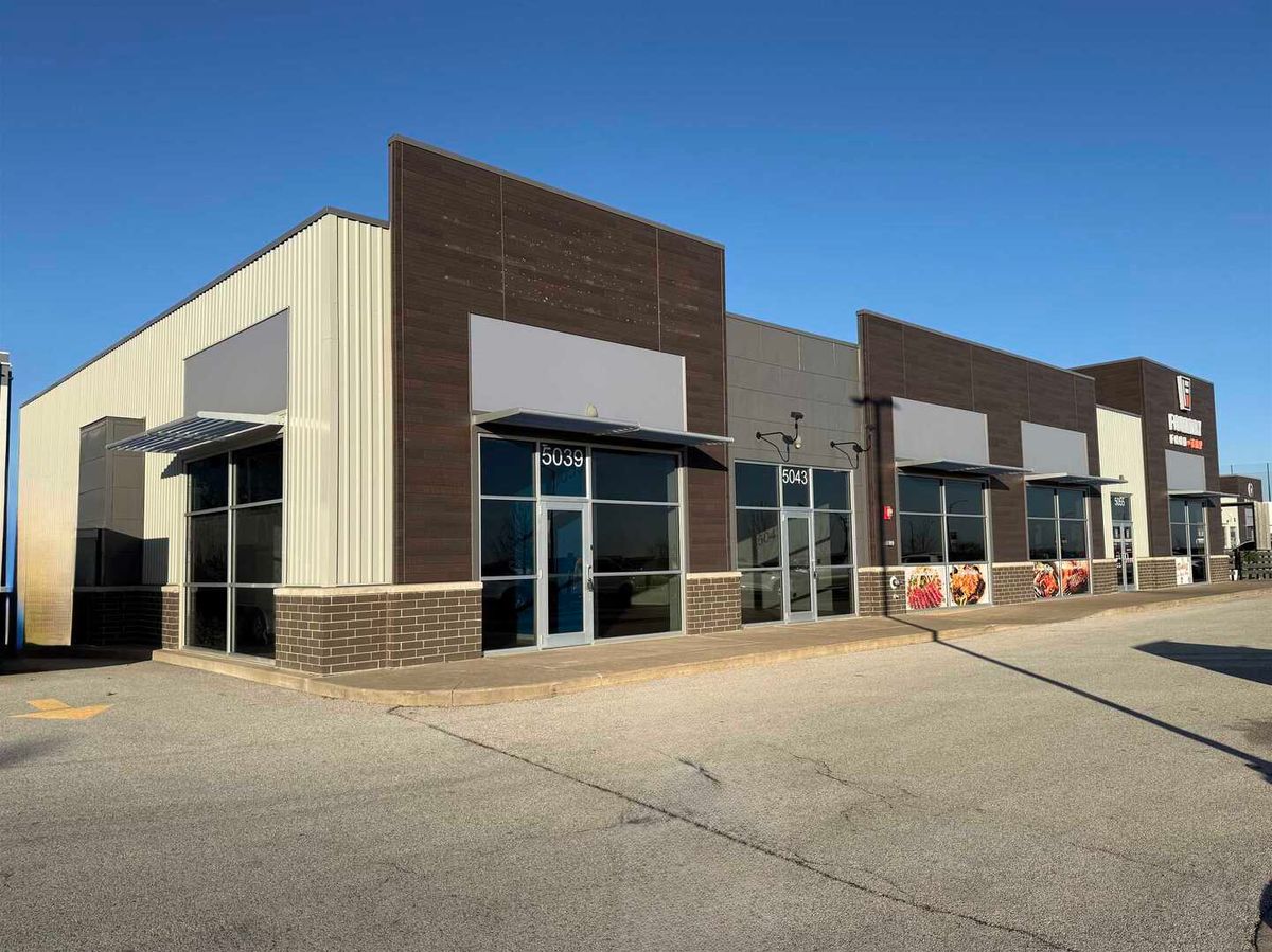 5043 Competition Drive, Bettendorf, IA 52722