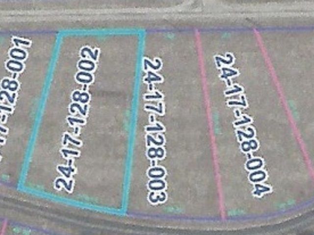 10294 Deer Creek Lane, Rochelle, IL 61068