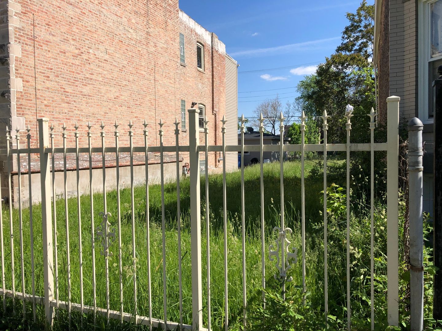 3909 W Fillmore Street — Chicago, IL 60624