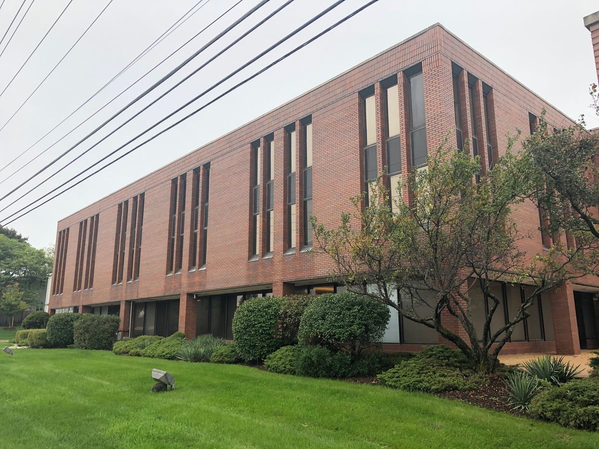 201 Army Trail Road, Bloomingdale, IL 60108