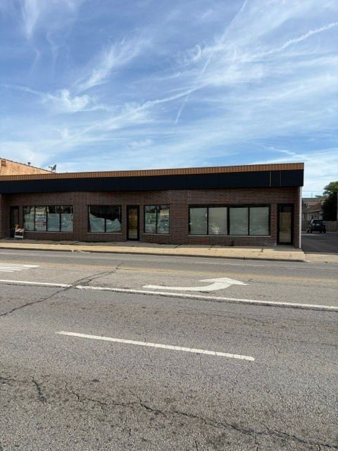 9514 W GRAND Avenue — Franklin Park, IL 60131