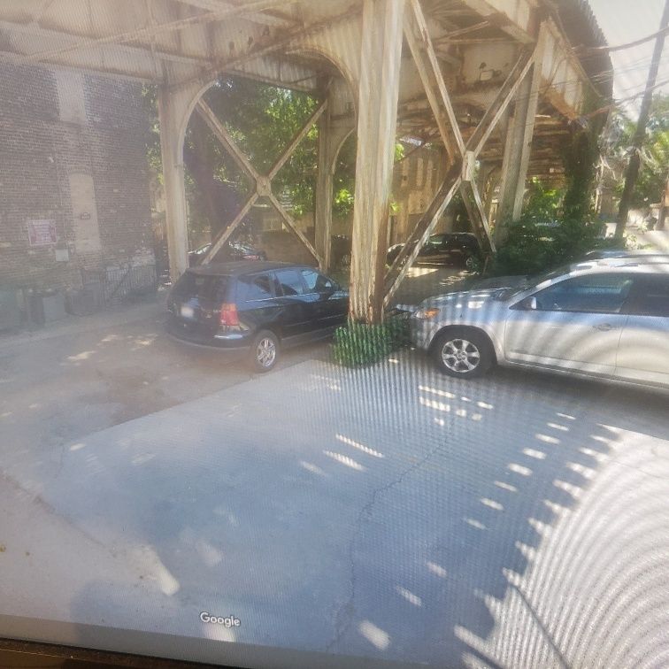 1014 Roscoe Street, Chicago, IL 60637