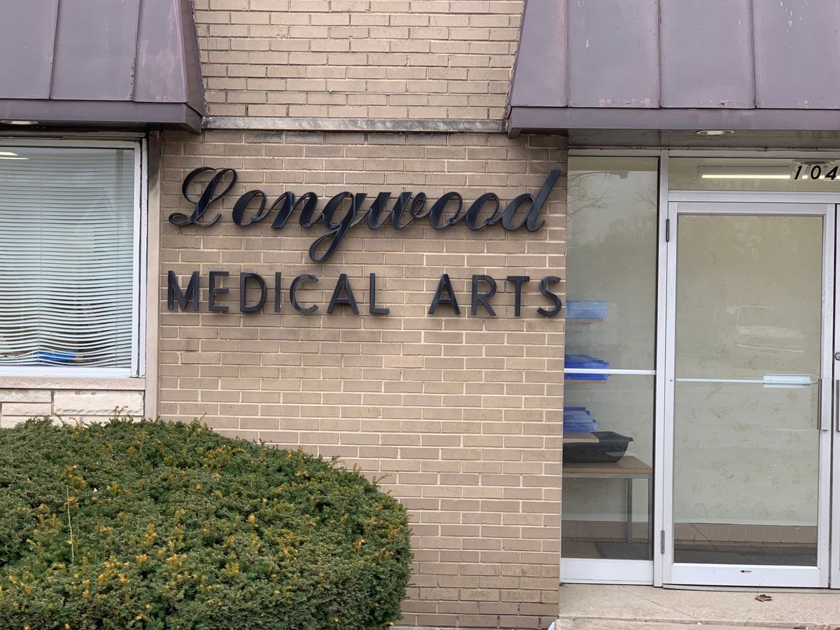 10448 PULASKI Road, Oak Lawn, IL 60453