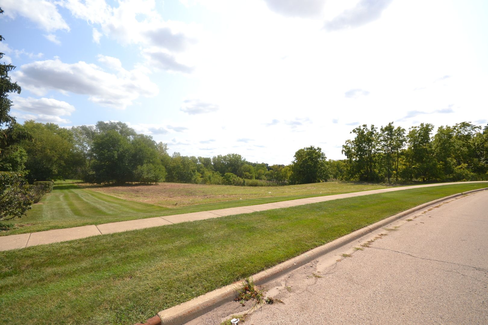 Lot 1 Highland Springs Drive — Elgin, IL 60123