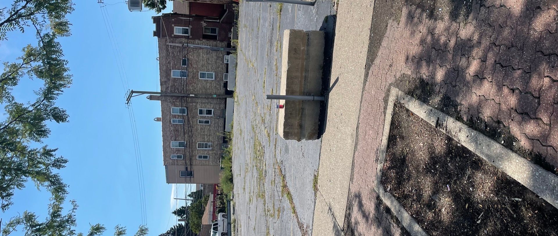 6045 W Cermak Road — Cicero, IL 60804