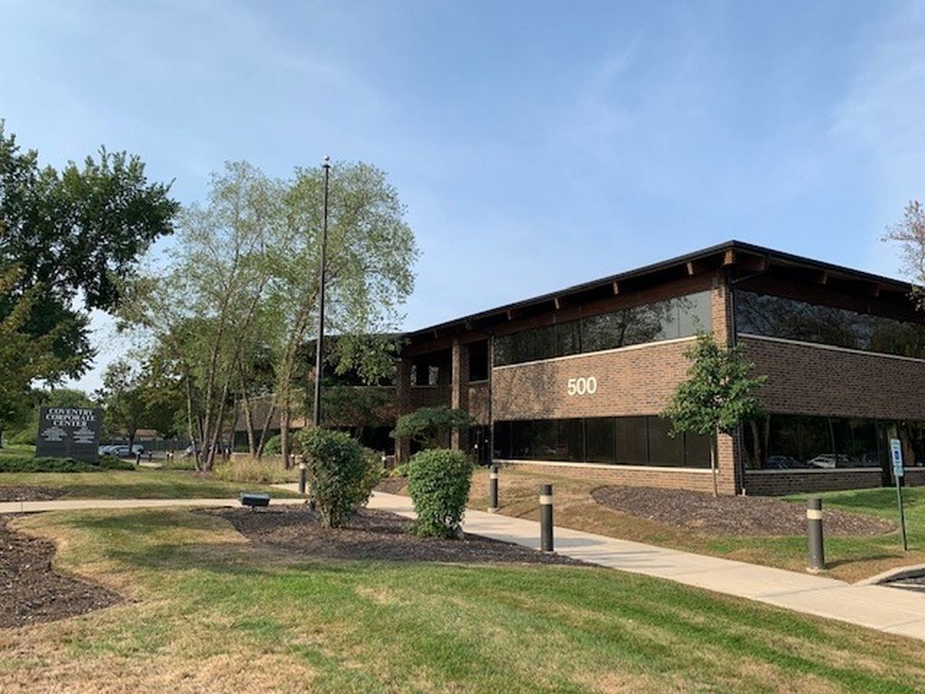 500 COVENTRY Lane #120 — Crystal Lake, IL 60014