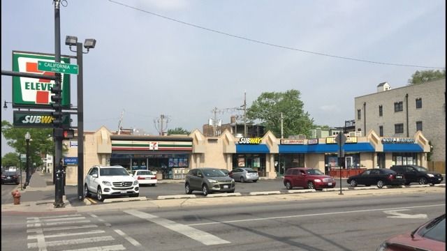 2800 W IRVING PARK Road — Chicago, IL 60618
