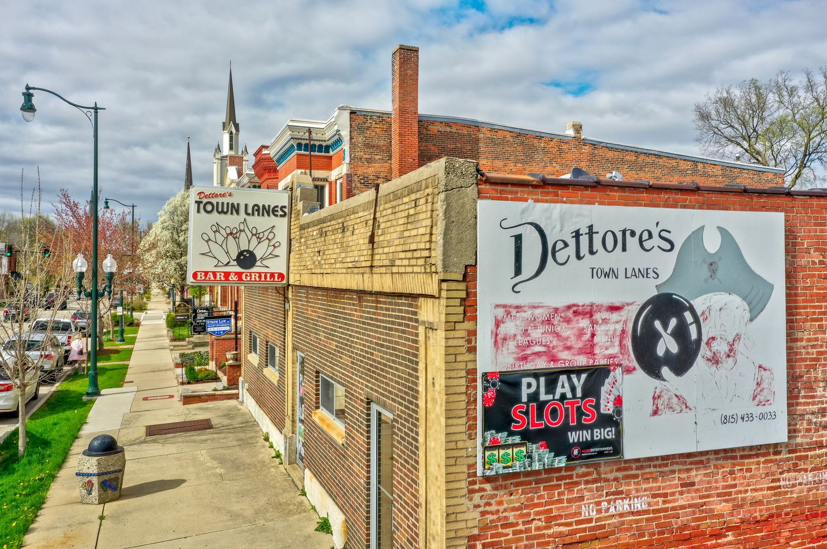 714 Columbus Street — Ottawa, IL 61350
