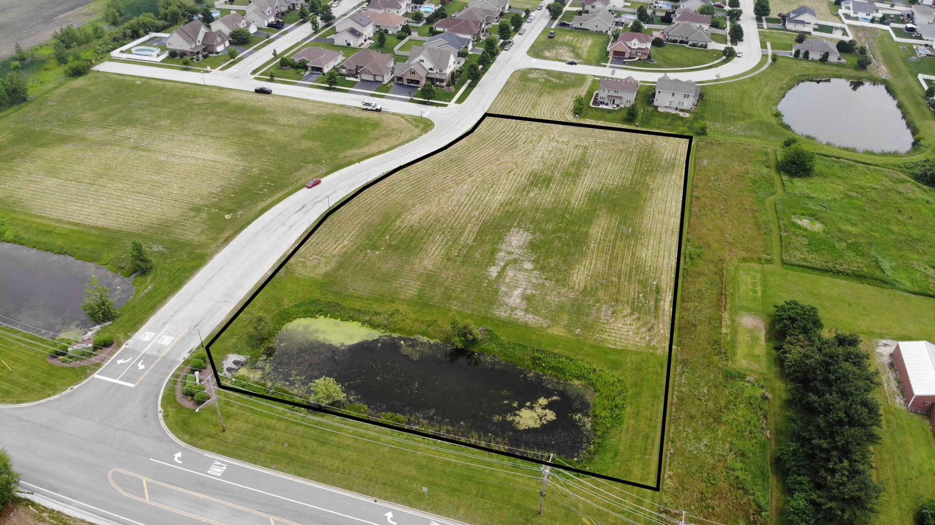 Vacant Hunters Drive — Beecher, IL 60401