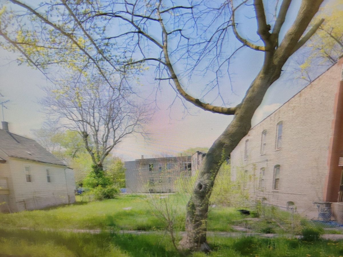 5302 Peoria Street, Chicago, IL 60609