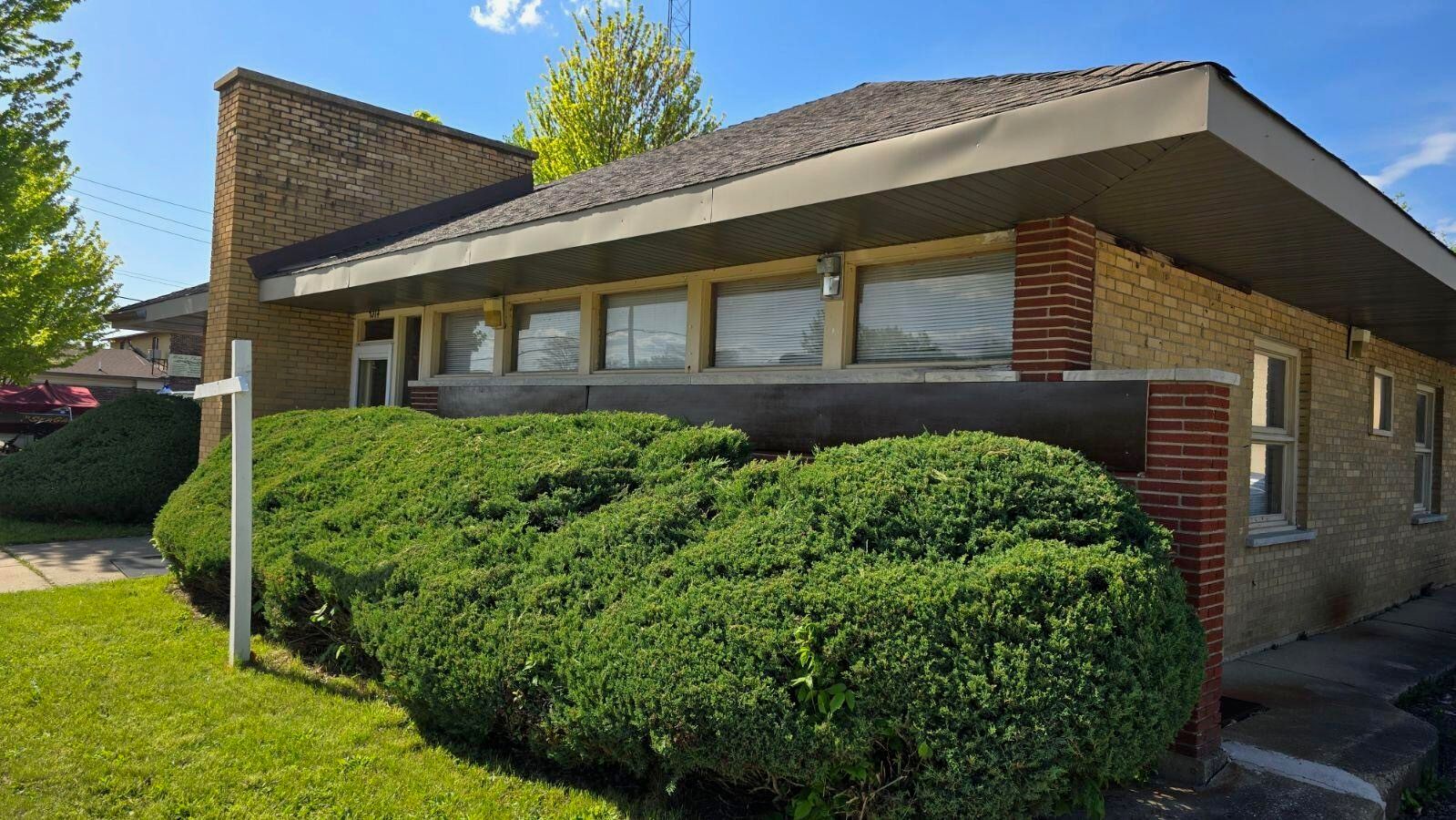 7314 Hancock Drive — Wonder Lake, IL 60097