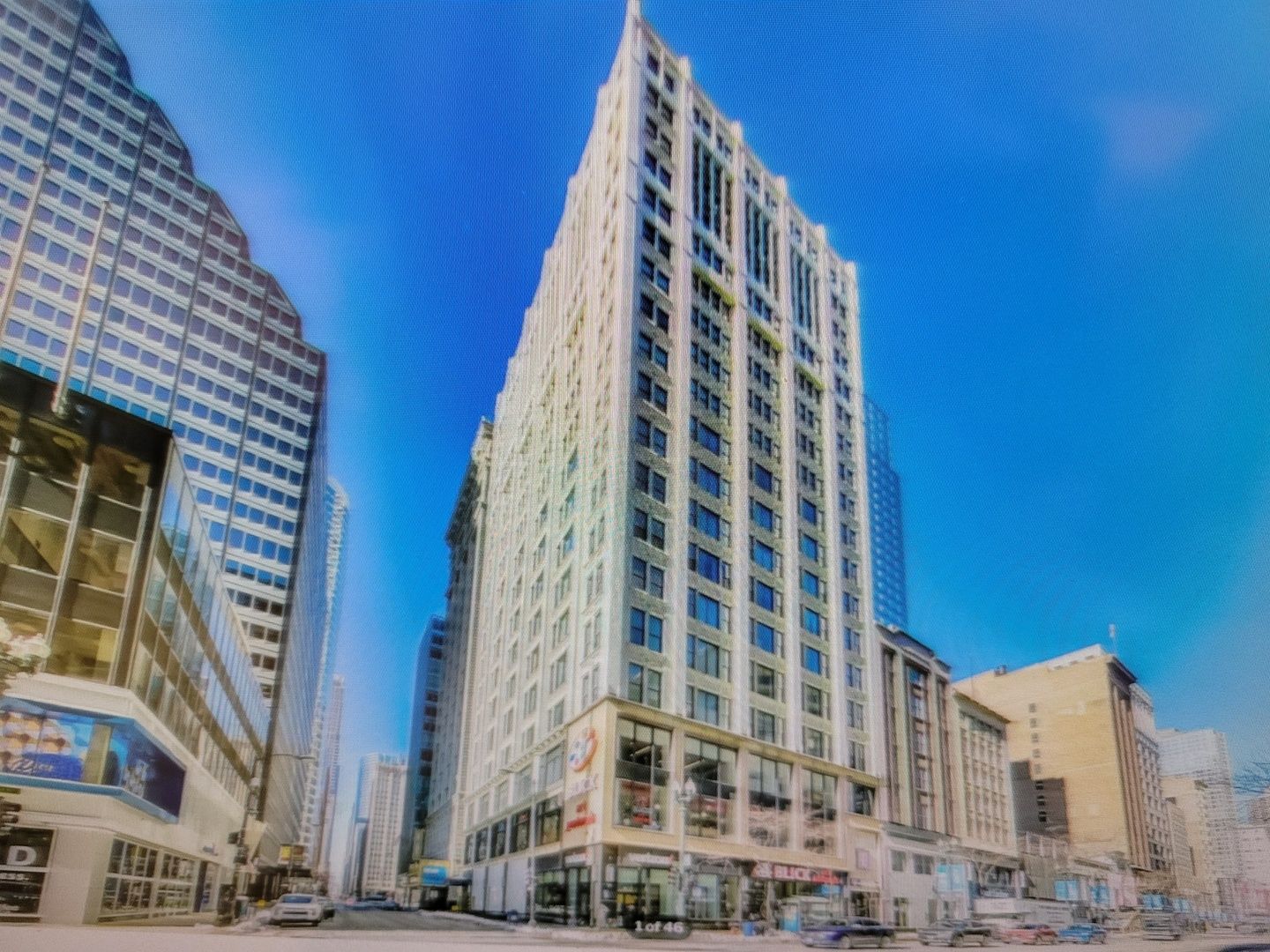 8 W Monroe Street #P-103 — Chicago, IL 60603
