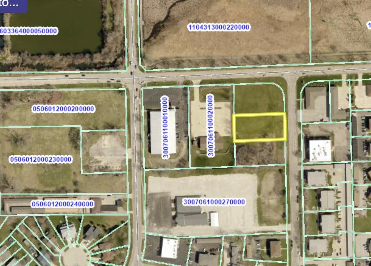 8 Rock Run Drive, Crest Hill, IL 60403