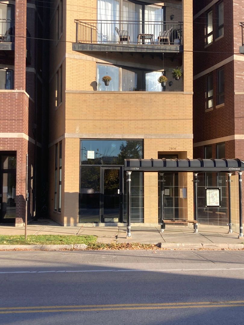 2806 Chicago Avenue, Chicago, IL 60622