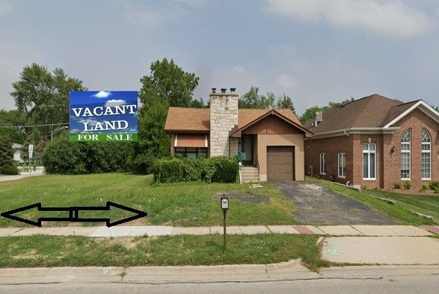 200 S Addison Road — Addison, IL 60101