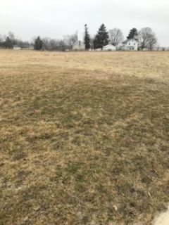 14 Boulder Drive, Carlock, IL 61725