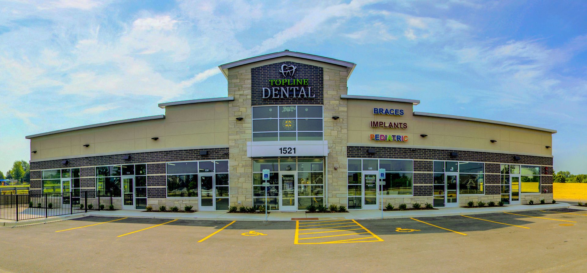 1521 Ogden Avenue — Aurora, IL 60503