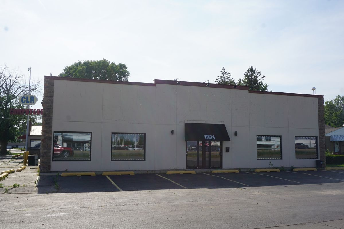 1321 Arthur Burch Drive, Bourbonnais, IL 60914