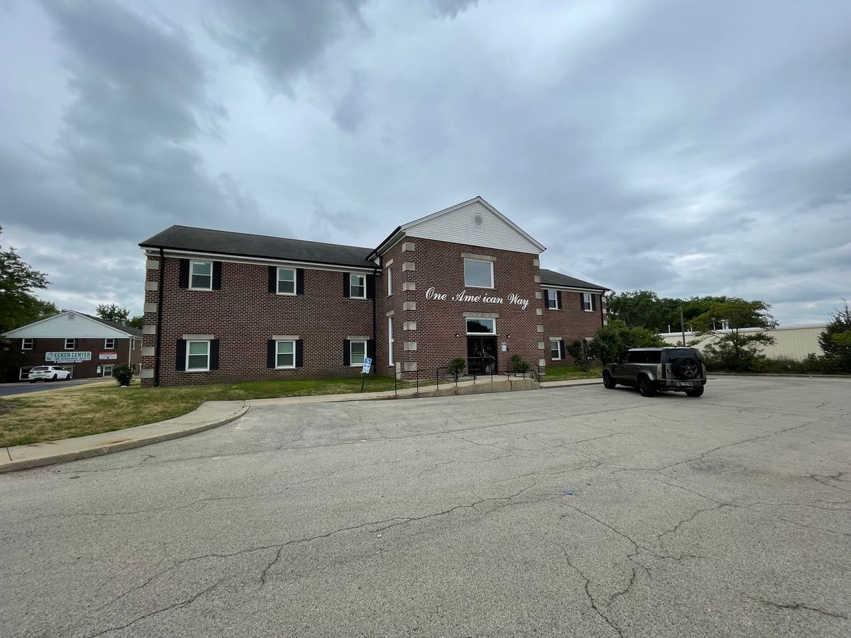 1 AMERICAN Way, Elgin, IL 60120