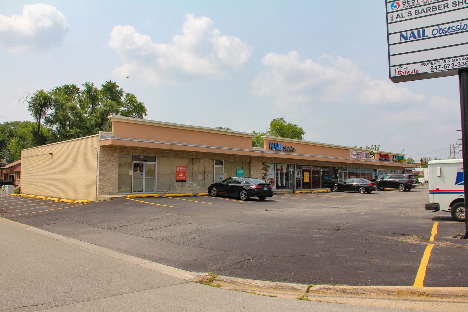 4731 Butterfield Road — Hillside, IL 60162