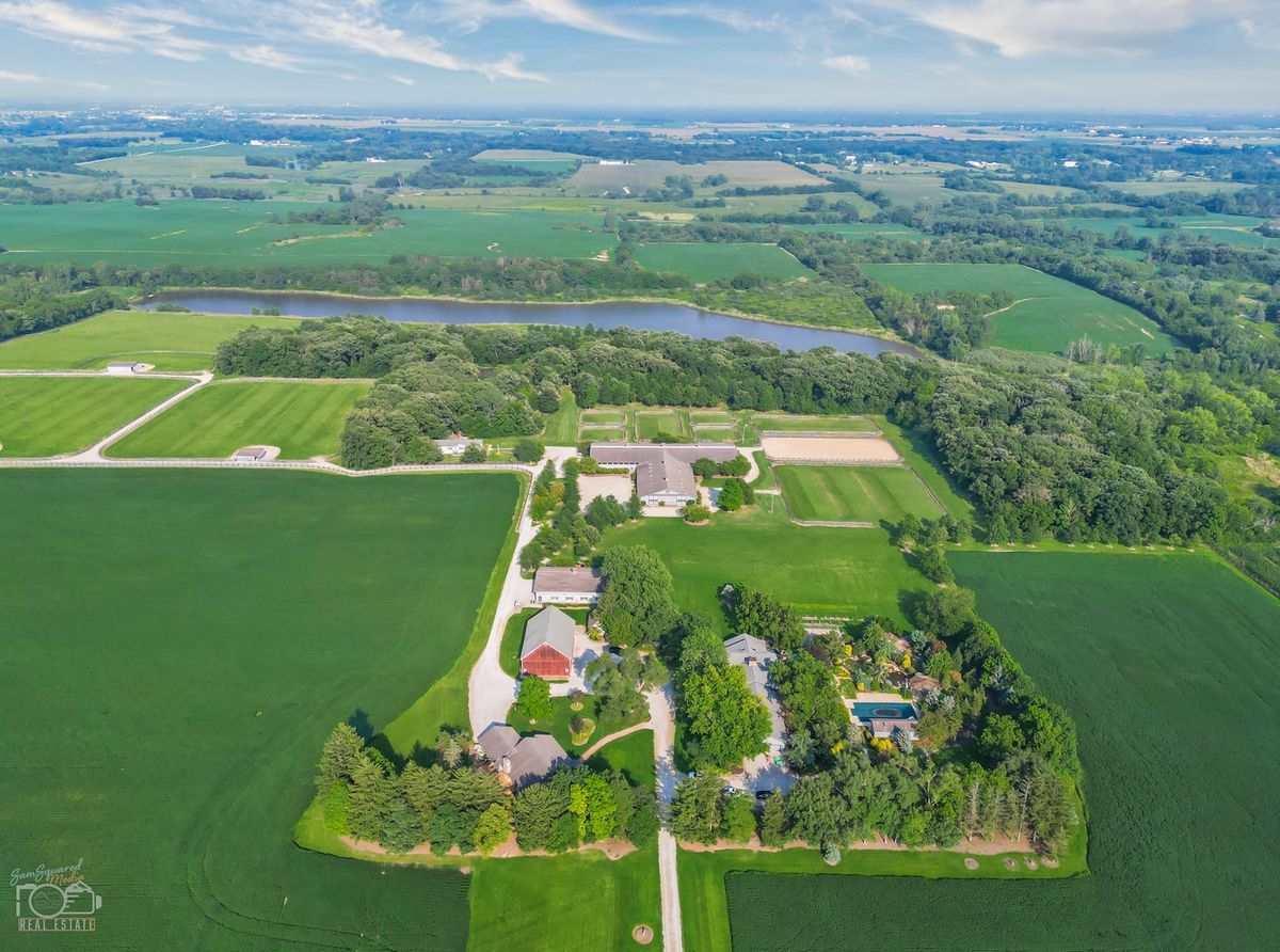 27241 Stoney Island Avenue, Crete, IL 60417