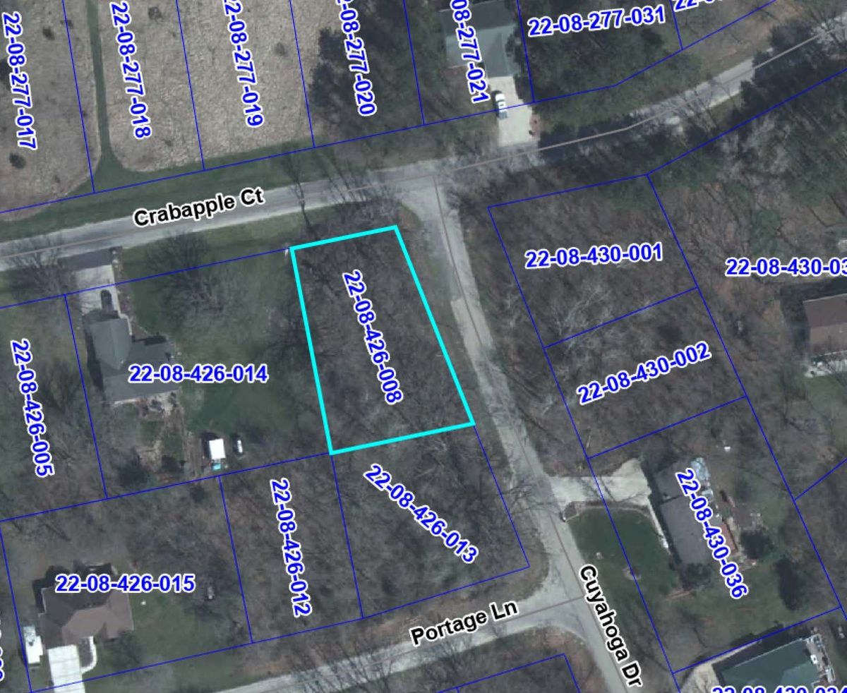 214 Crabapple Court, Dixon, IL 61021