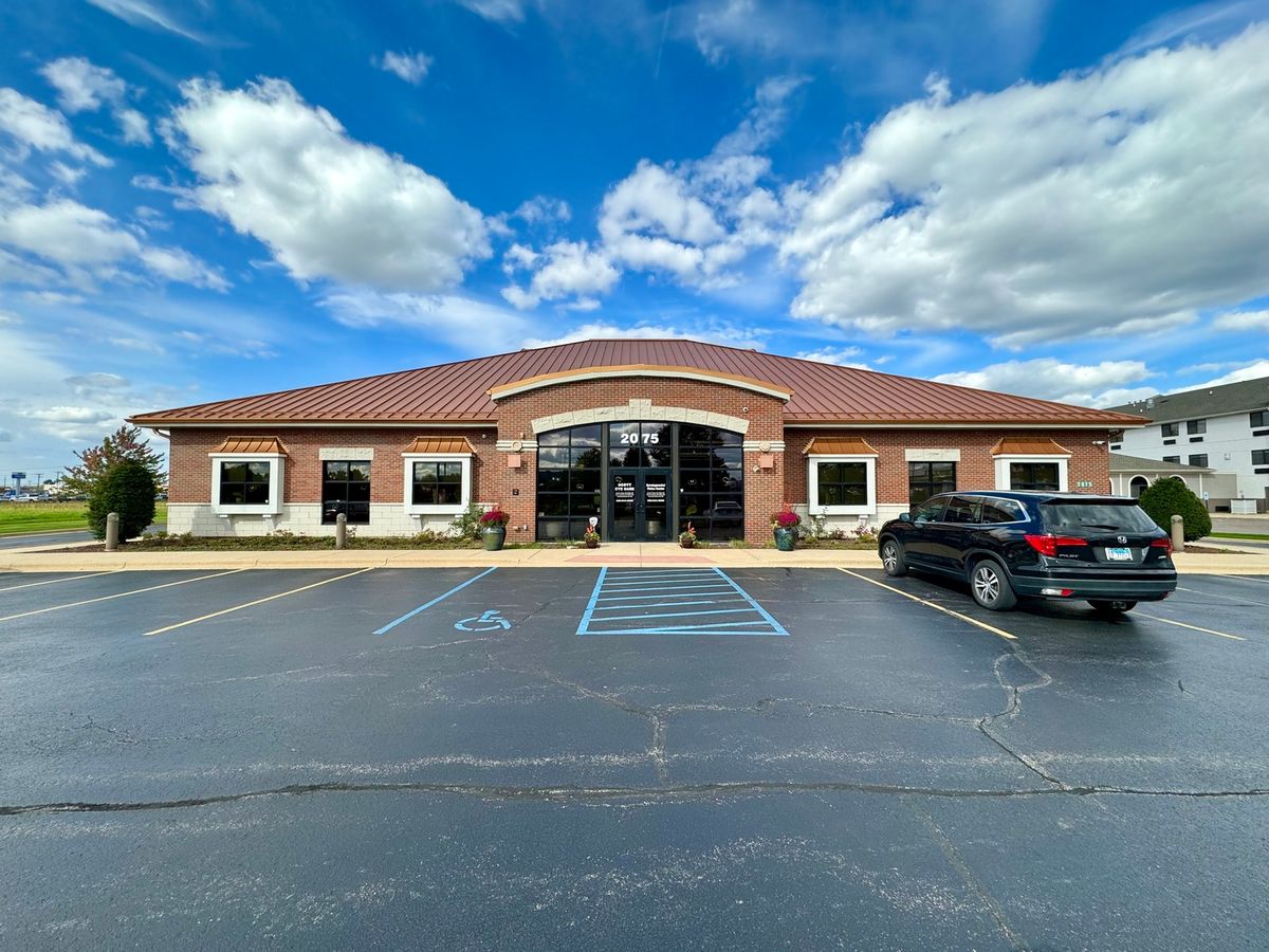 2073-2075 Wiesbrook Road, Oswego, IL 60543