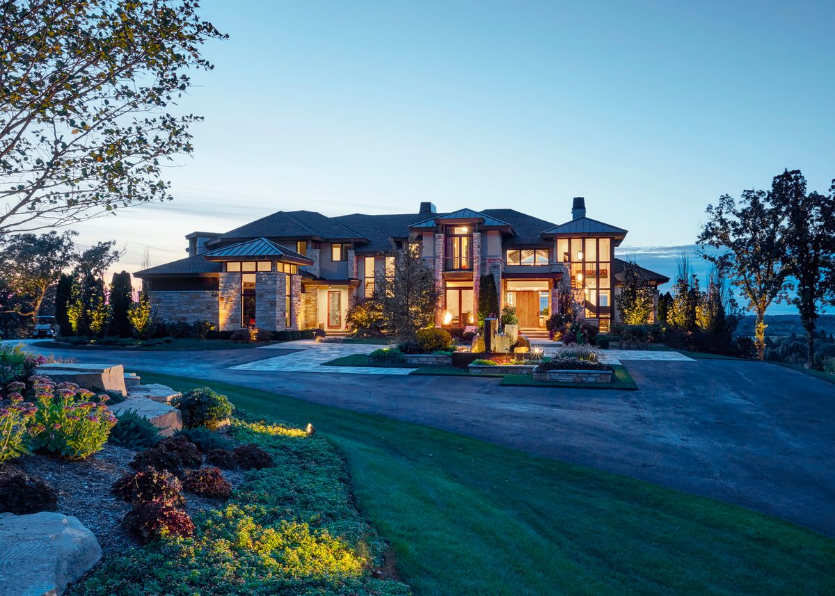 315 Valley Hill Road, Bull Valley, IL 60098