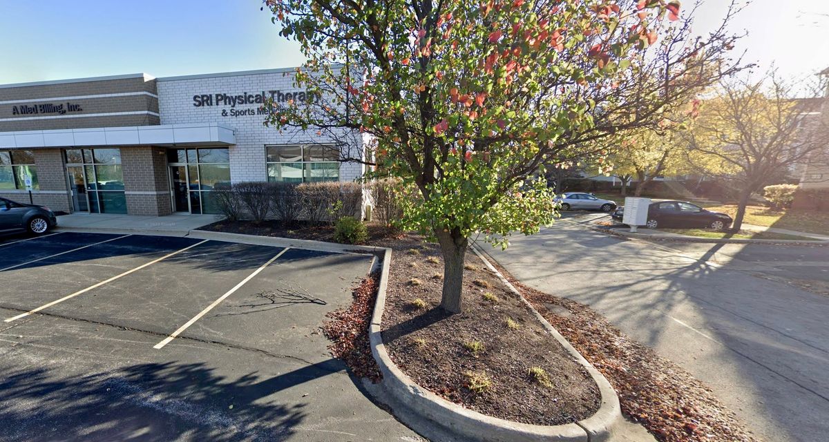 2418 Indian Trail Road, Aurora, IL 60506