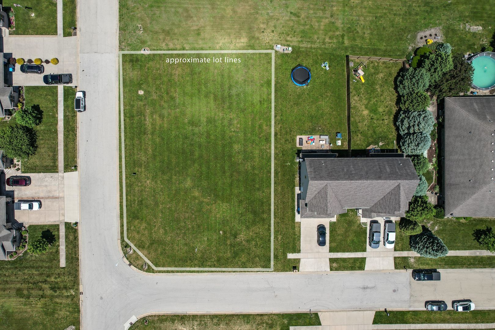900/902 Center Street — Mazon, IL 60444