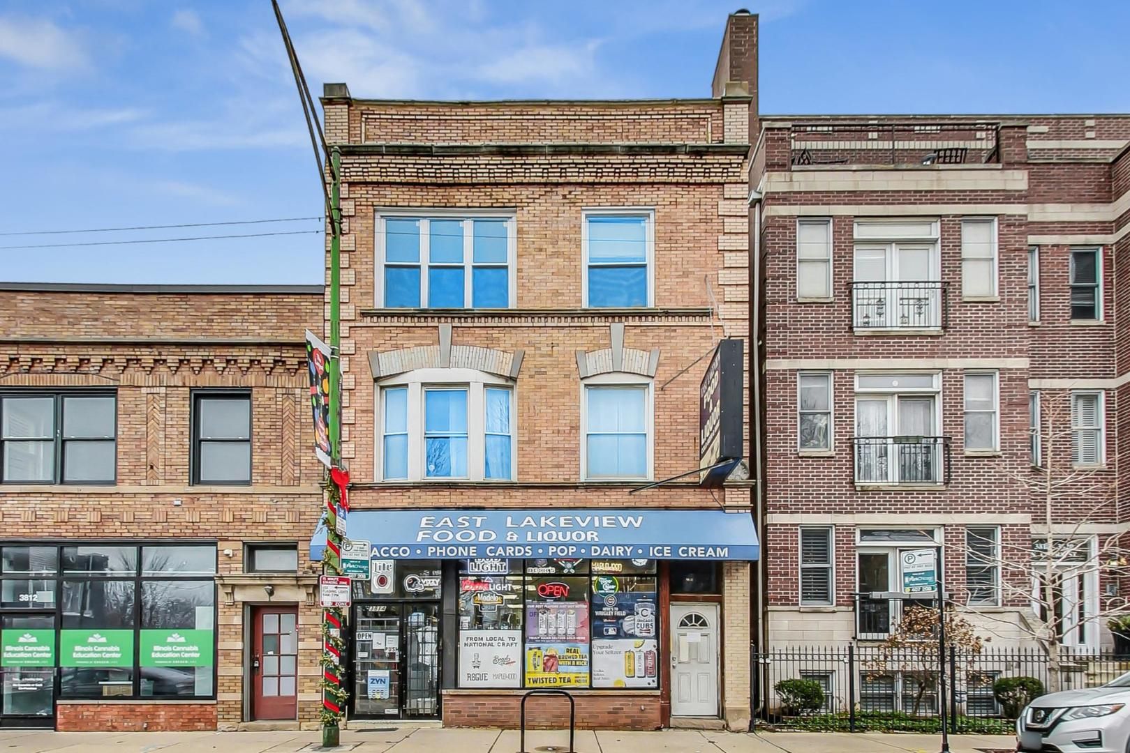 3814 N Clark Street — Chicago, IL 60613