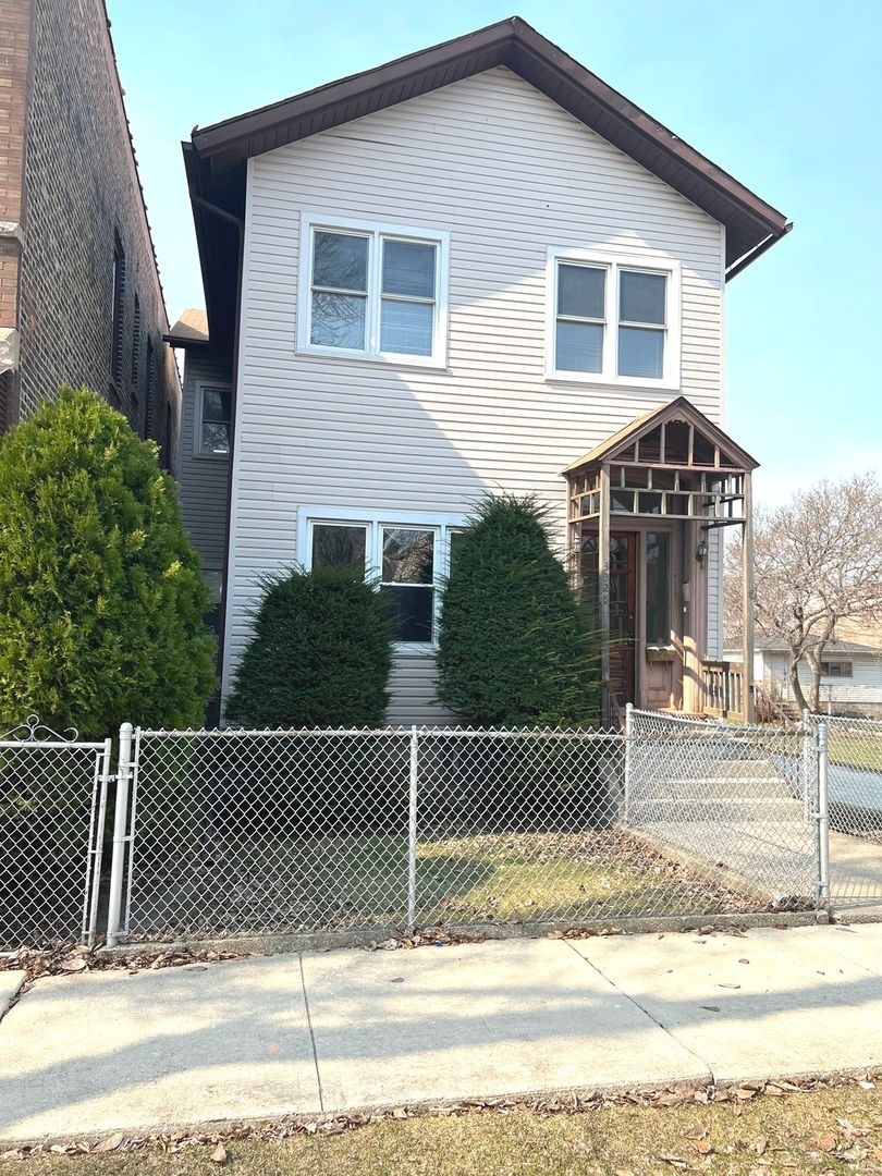 3322-26-28 S Parnell Avenue — Chicago, IL 60616