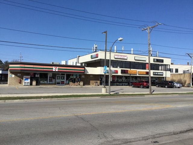 564 S York Street — Elmhurst, IL 60126