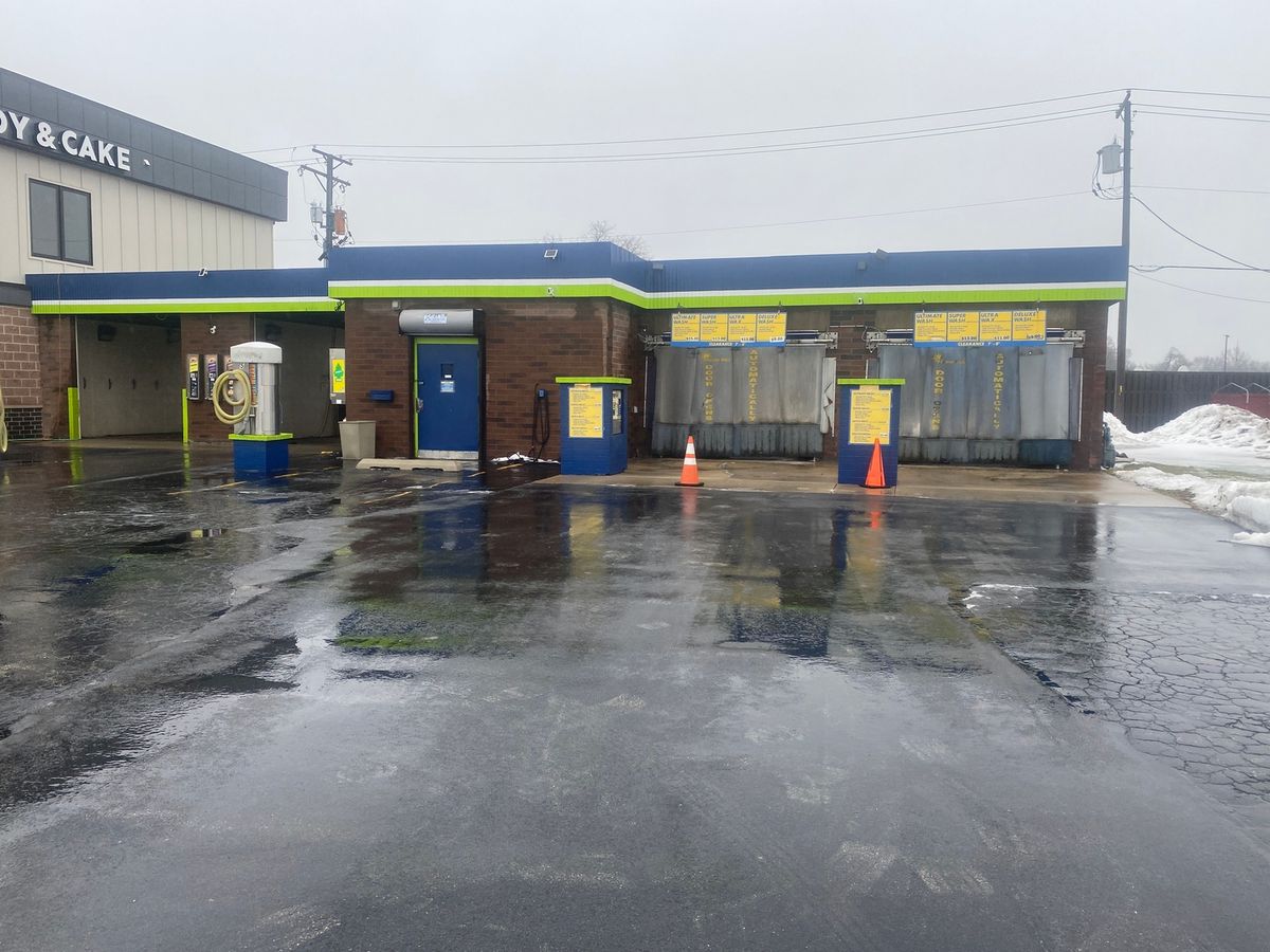 596 William Latham Drive, Bourbonnais, IL 60914