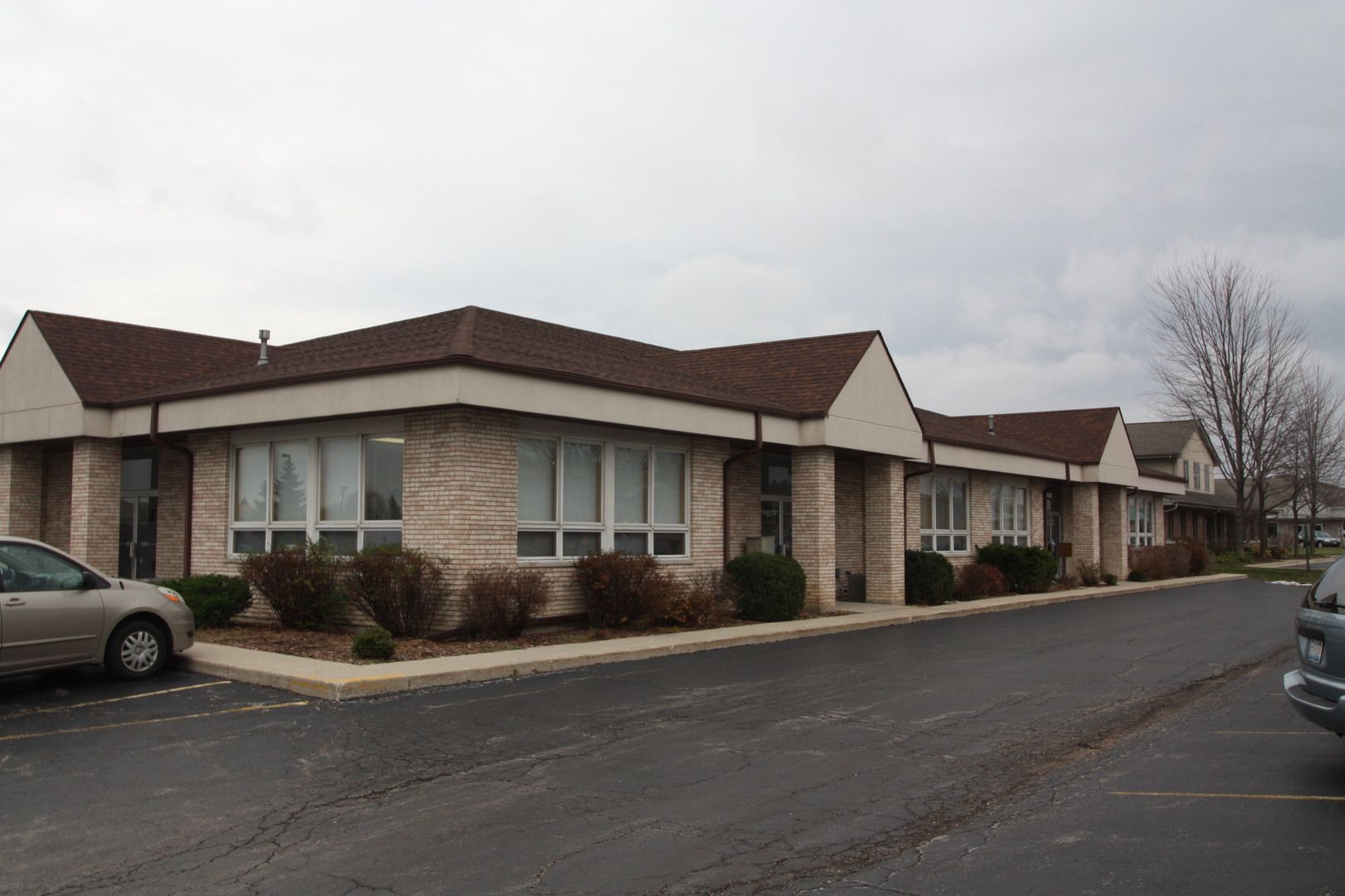115 Commerce Drive — Grayslake, IL 60030