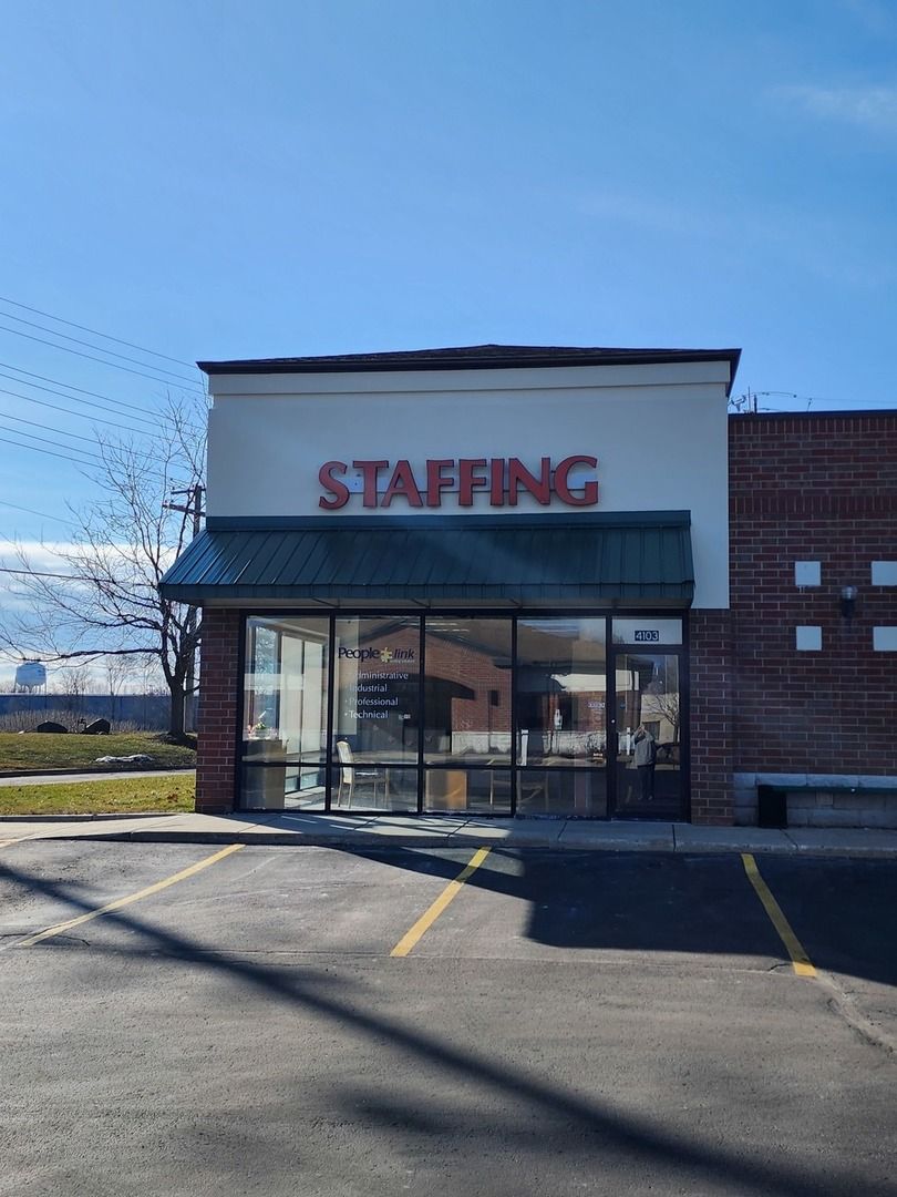 4103 W SHAMROCK Lane #4103 — McHenry, IL 60050