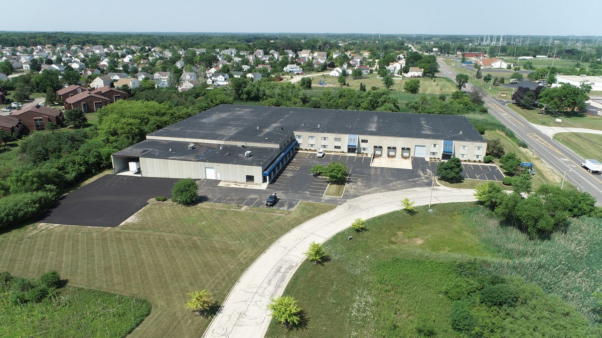 1700 Kiefer Drive, Zion, IL 60099