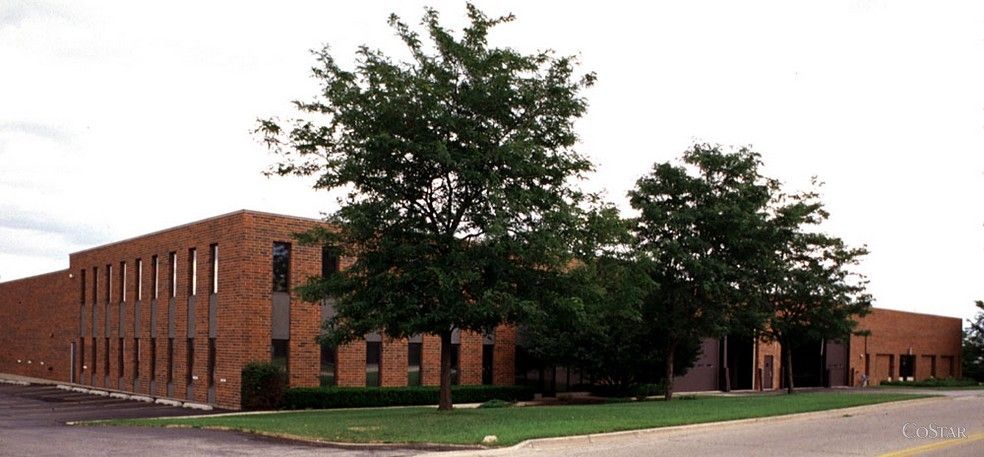 680 Industrial Drive — Cary, IL 60013