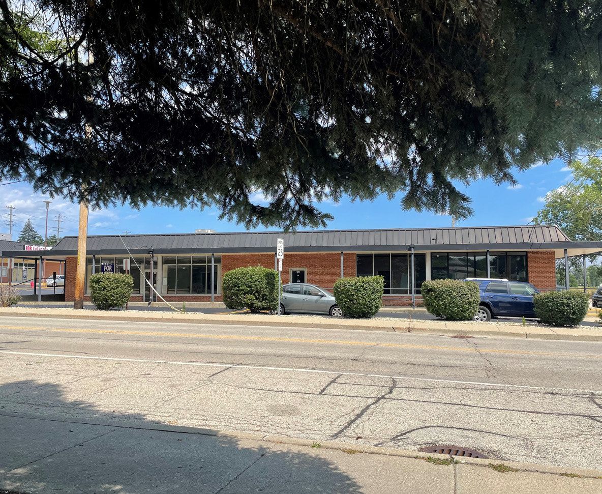 101-155 N Seymour Avenue — Mundelein, IL 60060