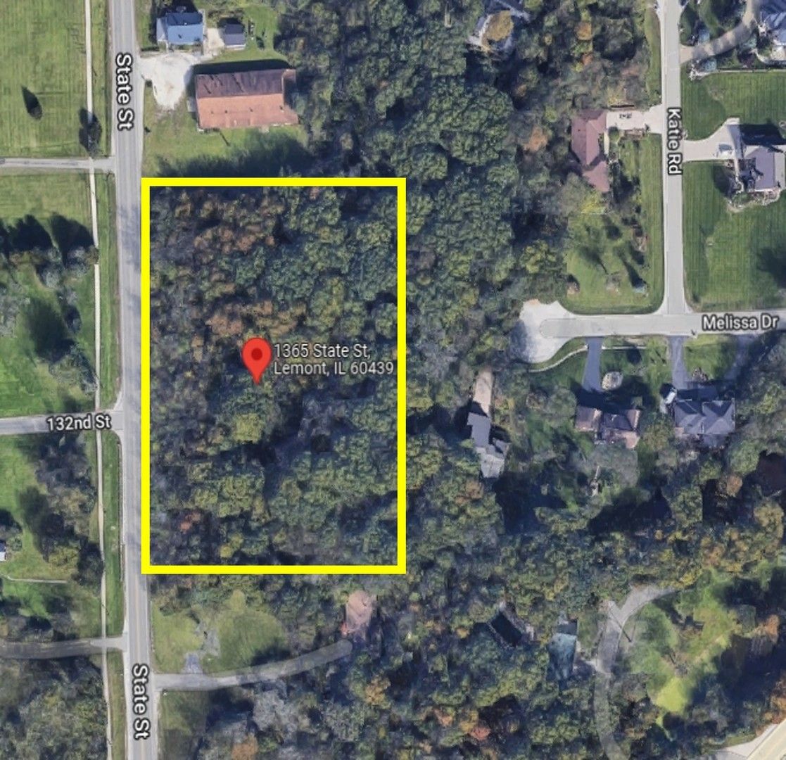 1365 STATE Street — Lemont, IL 60439